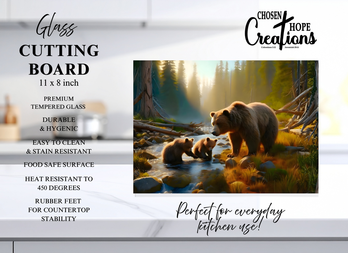 Mountain Grizzly Bear Glass Cutting Board – Experience Nature's Majesty in Your Kitchen