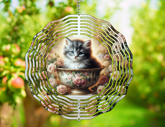 Garden Wind Spinner Kitten Teacup – Enchanting Outdoor Decor for Your Garden