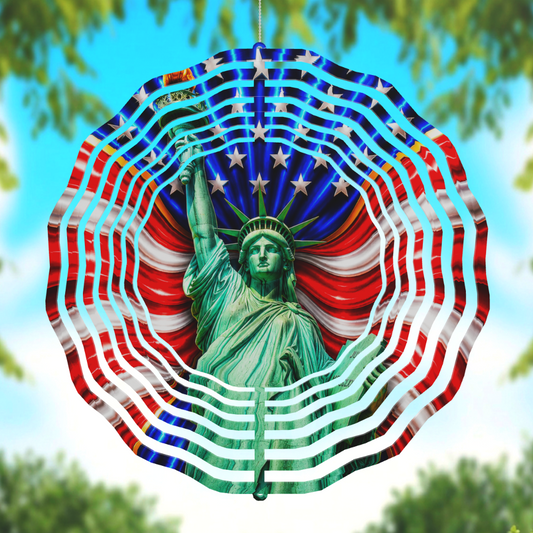 Statue of Liberty Wind Spinner - A Majestic Tribute to Freedom and Patriotism